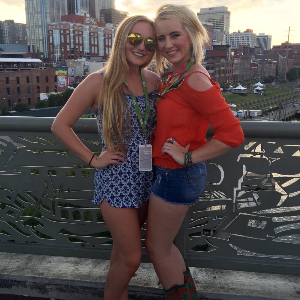 Selling this ADORABLE blue romper!